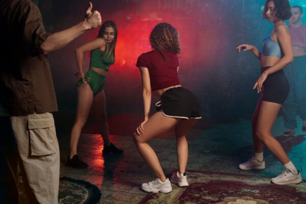 Taller de Twerking para grupos en Barcelona - Imagen 3
